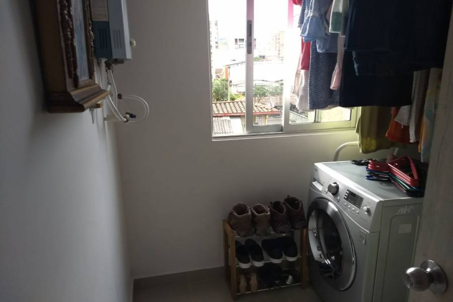 Medellin,Antioquia,Colombia,3 Bedrooms Bedrooms,3 BathroomsBathrooms,Apartamentos,40594