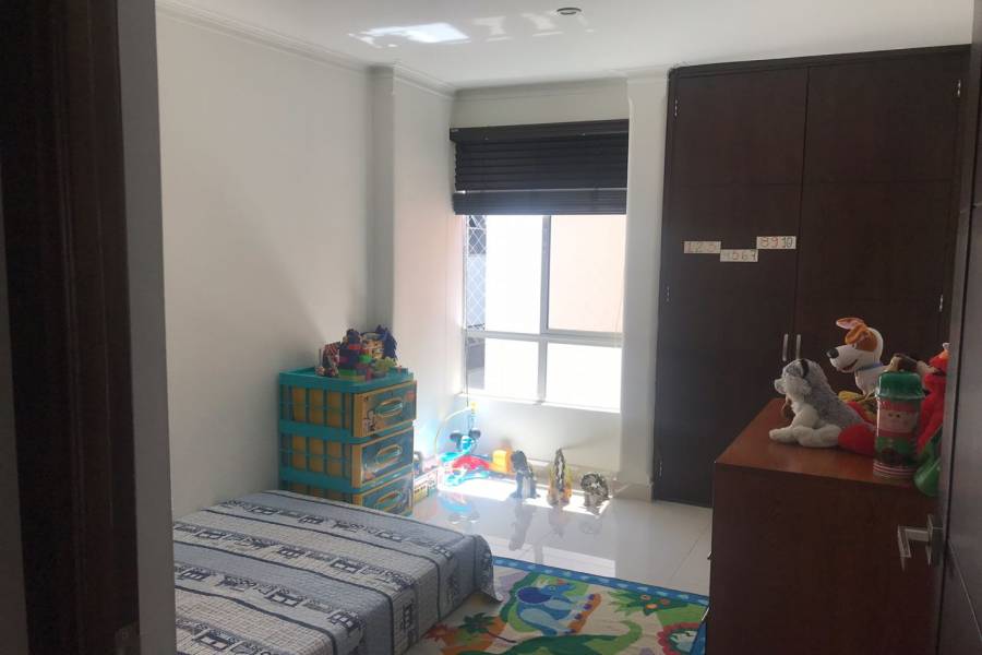 Medellin,Antioquia,Colombia,4 Bedrooms Bedrooms,4 BathroomsBathrooms,Apartamentos,40596