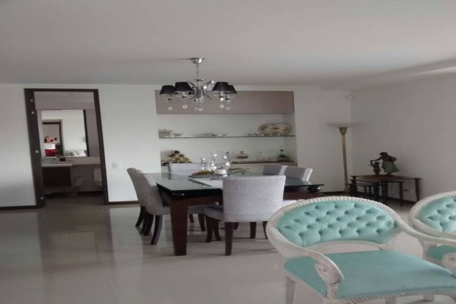 Medellin,Antioquia,Colombia,4 Bedrooms Bedrooms,5 BathroomsBathrooms,Apartamentos,40599