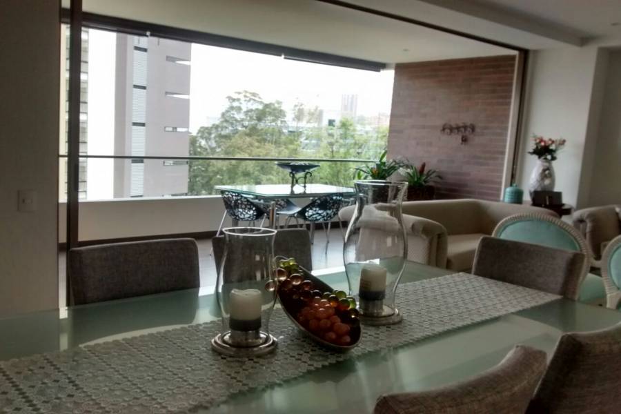 Medellin,Antioquia,Colombia,4 Bedrooms Bedrooms,5 BathroomsBathrooms,Apartamentos,40599