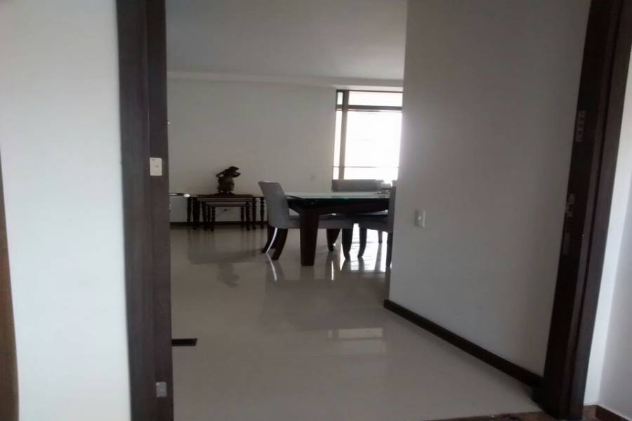 Medellin,Antioquia,Colombia,4 Bedrooms Bedrooms,5 BathroomsBathrooms,Apartamentos,40599