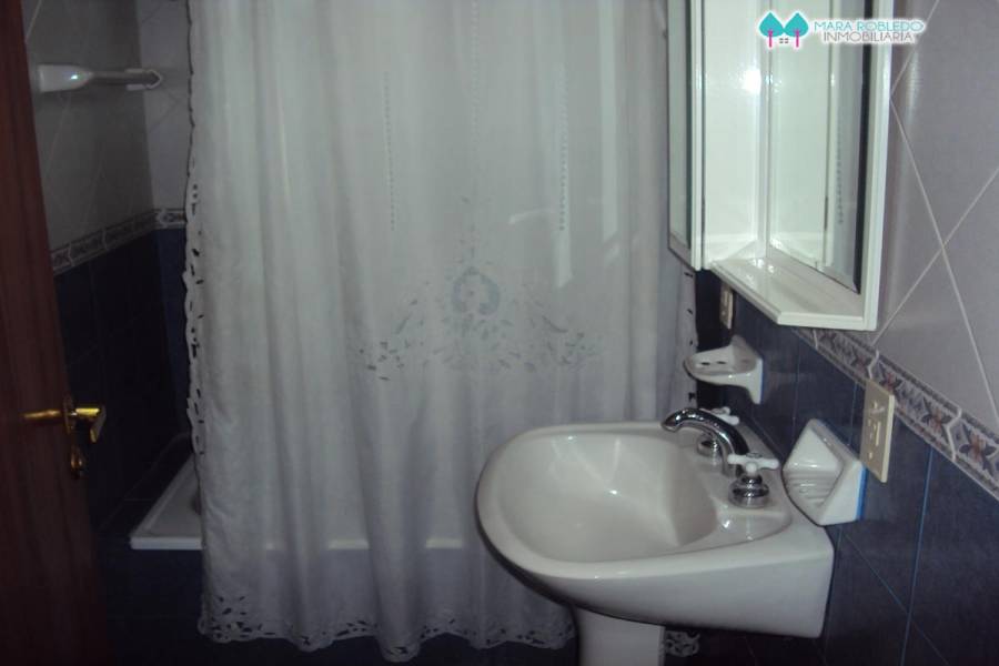 Valeria del Mar,Buenos Aires,Argentina,3 Bedrooms Bedrooms,2 BathroomsBathrooms,Casas,BELFAST,4503
