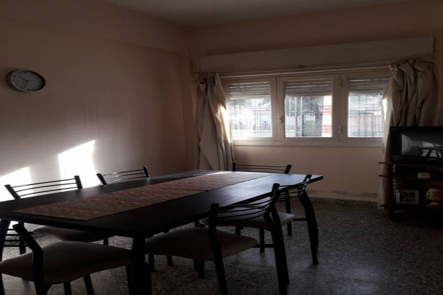 Santa Teresita,Buenos Aires,Argentina,2 Bedrooms Bedrooms,1 BañoBathrooms,Casas,35,40632