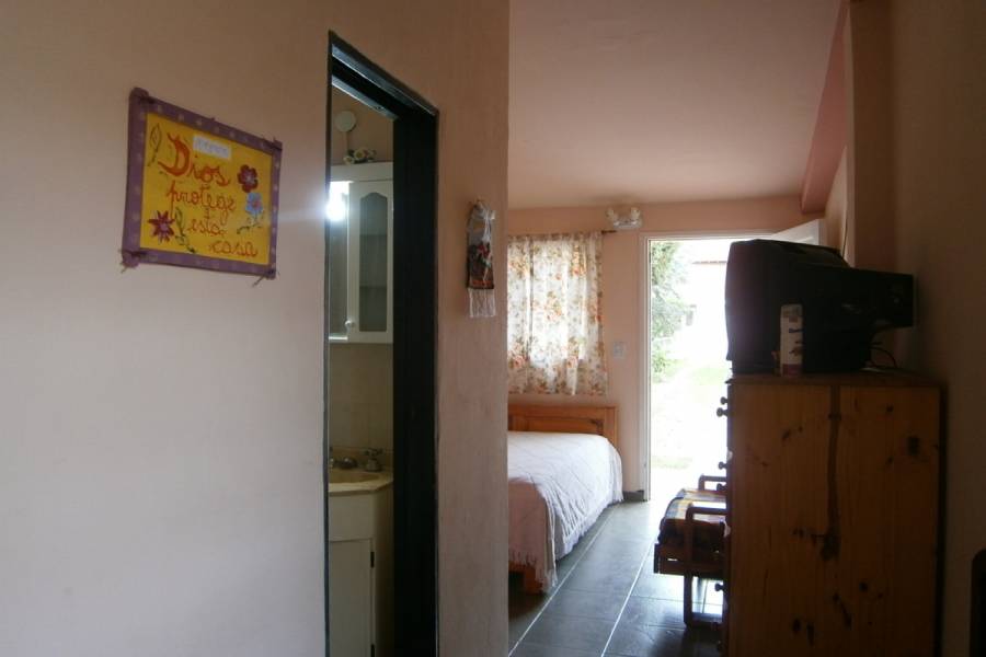 Mar del Tuyu,Buenos Aires,Argentina,2 Bedrooms Bedrooms,2 BathroomsBathrooms,Casas,56,40634