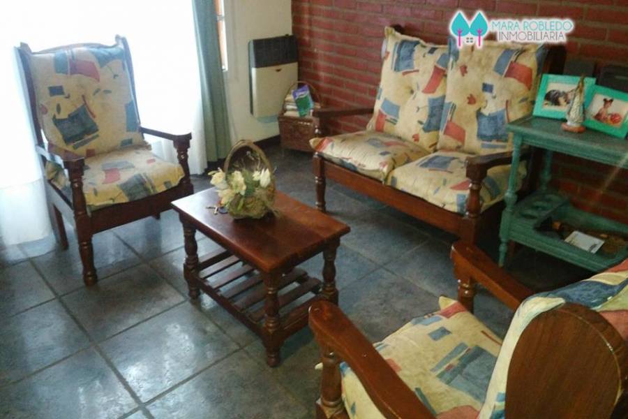Valeria del Mar,Buenos Aires,Argentina,4 Bedrooms Bedrooms,2 BathroomsBathrooms,Casas,DRUMOND,4506