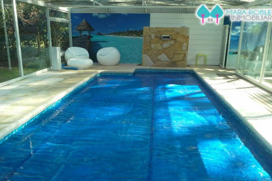 Valeria del Mar,Buenos Aires,Argentina,4 Bedrooms Bedrooms,3 BathroomsBathrooms,Casas,PINZON,4509
