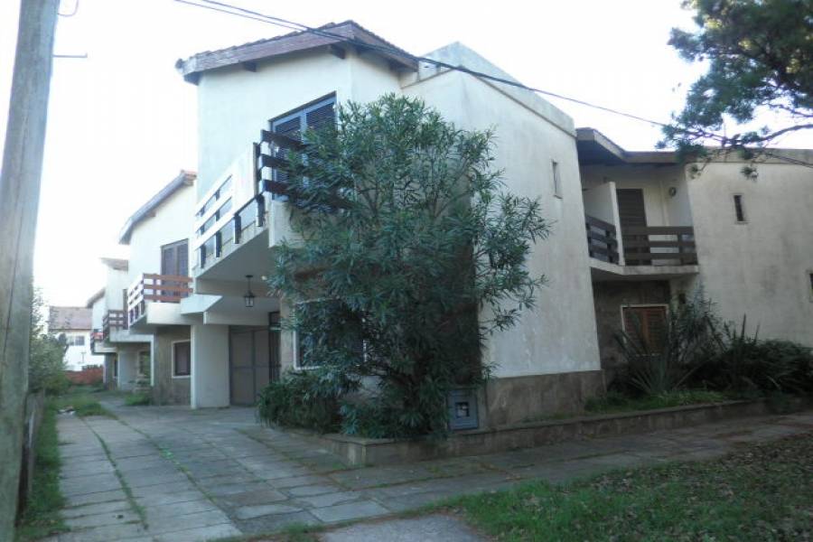 Las Toninas,Buenos Aires,Argentina,2 Bedrooms Bedrooms,2 BathroomsBathrooms,Duplex-Triplex,5,40673