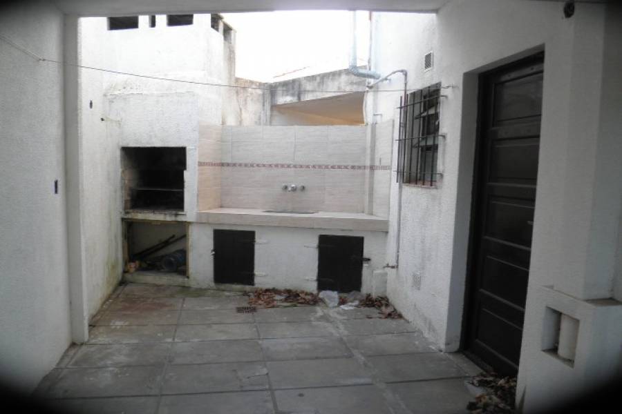 Las Toninas,Buenos Aires,Argentina,2 Bedrooms Bedrooms,2 BathroomsBathrooms,Duplex-Triplex,5,40673