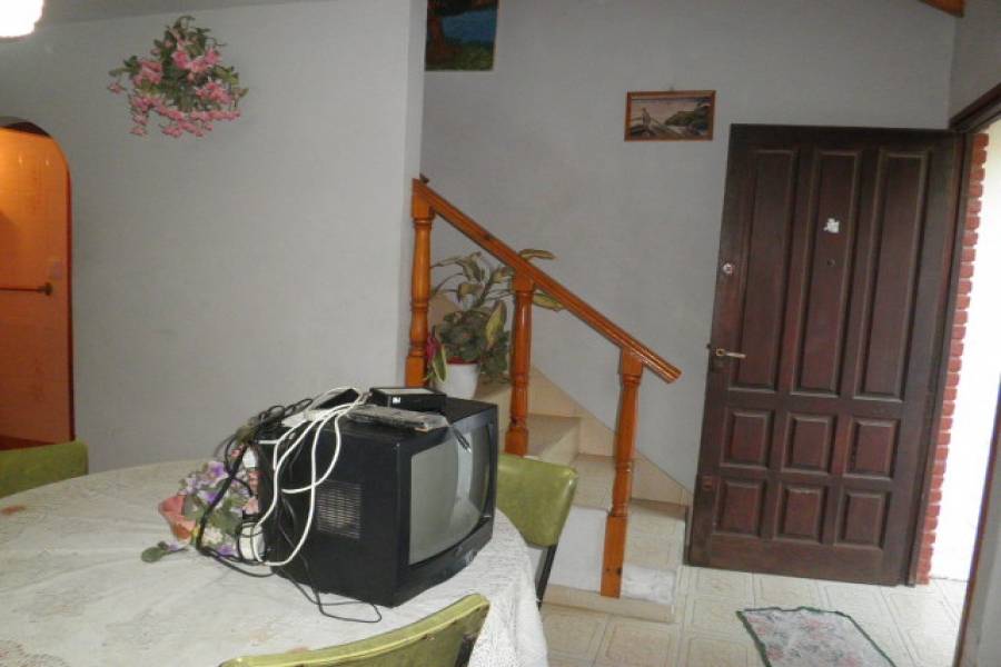 Las Toninas,Buenos Aires,Argentina,2 Bedrooms Bedrooms,2 BathroomsBathrooms,Duplex-Triplex,38,40674