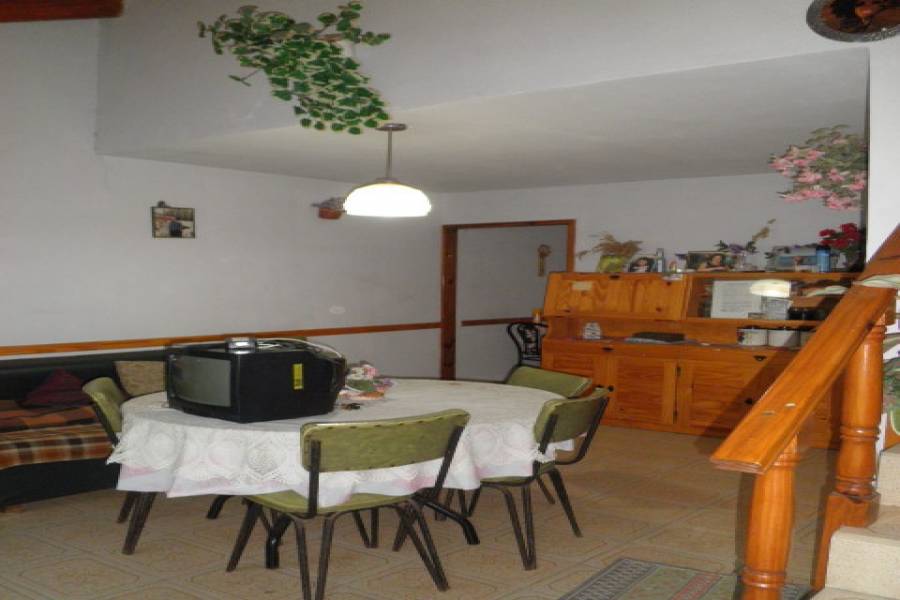 Las Toninas,Buenos Aires,Argentina,2 Bedrooms Bedrooms,2 BathroomsBathrooms,Duplex-Triplex,38,40674