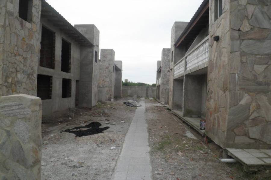 Las Toninas,Buenos Aires,Argentina,2 Bedrooms Bedrooms,2 BathroomsBathrooms,Duplex-Triplex,22,40676