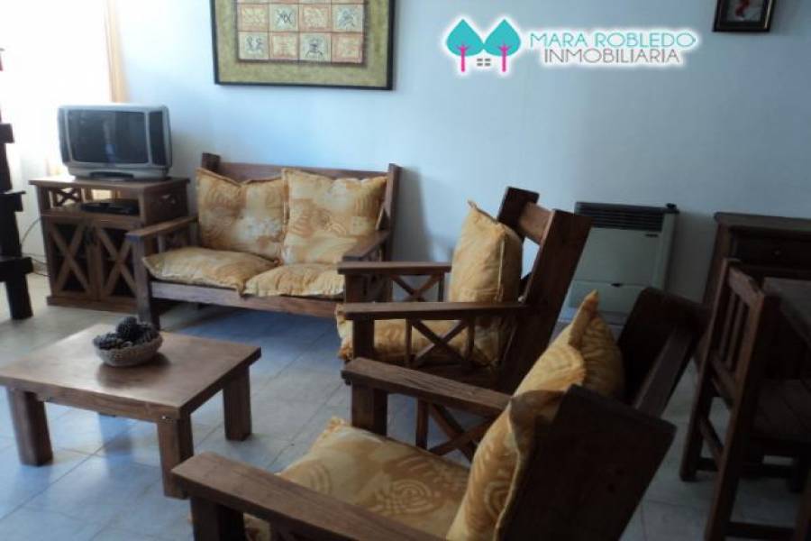 Valeria del Mar,Buenos Aires,Argentina,2 Bedrooms Bedrooms,2 BathroomsBathrooms,Duplex-Triplex,LOS JUNCALES,SEAVER,4511