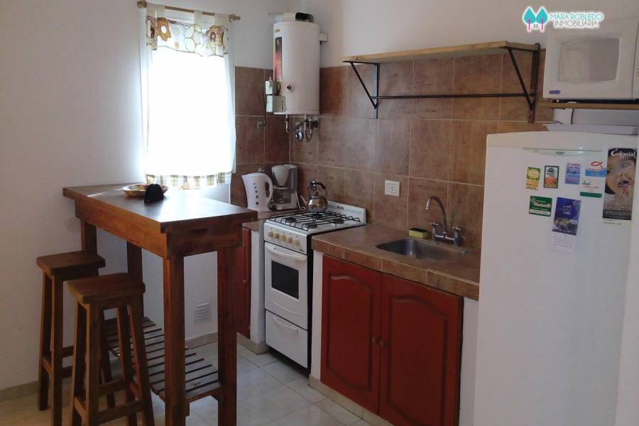Valeria del Mar,Buenos Aires,Argentina,2 Bedrooms Bedrooms,2 BathroomsBathrooms,Duplex-Triplex,LOS JUNCALES,SEAVER,4511