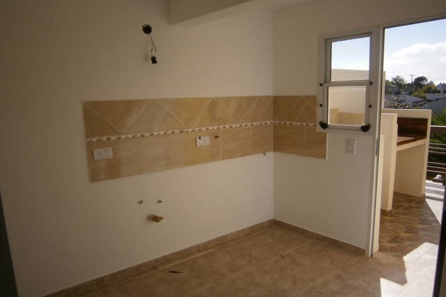 Mar del Tuyu,Buenos Aires,Argentina,2 Bedrooms Bedrooms,1 BañoBathrooms,Duplex-Triplex,53,40692