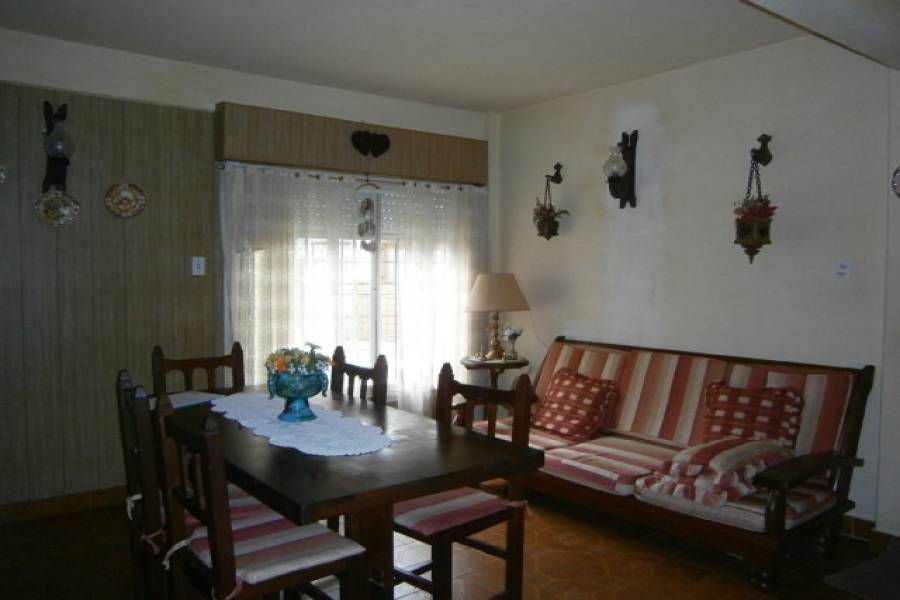 Santa Teresita,Buenos Aires,Argentina,2 Bedrooms Bedrooms,2 BathroomsBathrooms,Duplex-Triplex,45,40693