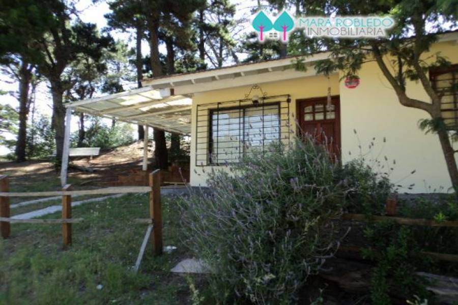Valeria del Mar,Buenos Aires,Argentina,3 Bedrooms Bedrooms,1 BañoBathrooms,Casas,URQUIZA ,4512