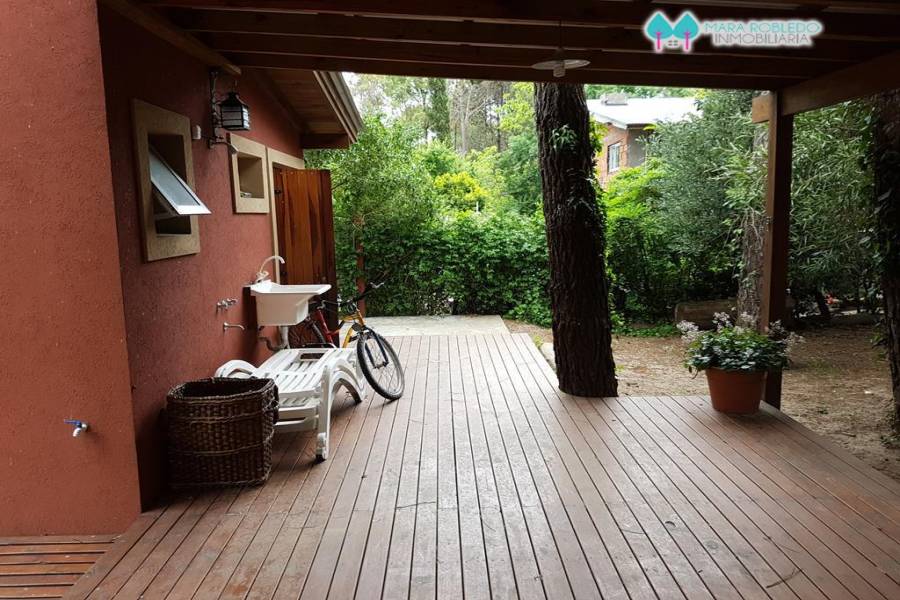 Valeria del Mar,Buenos Aires,Argentina,2 Bedrooms Bedrooms,2 BathroomsBathrooms,Casas,YANEZ PINZON,4513