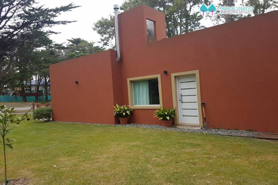 Valeria del Mar,Buenos Aires,Argentina,2 Bedrooms Bedrooms,2 BathroomsBathrooms,Casas,YANEZ PINZON,4513