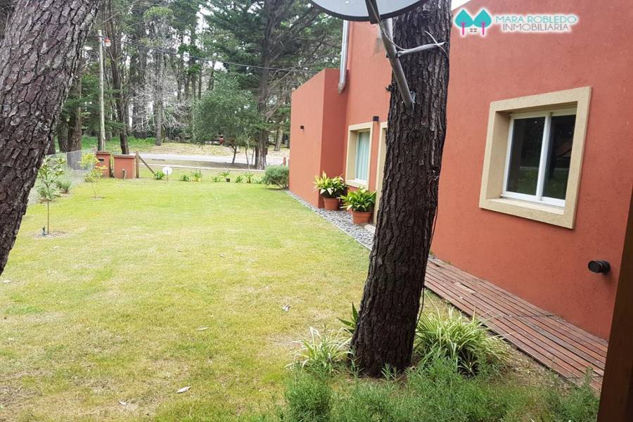 Valeria del Mar,Buenos Aires,Argentina,2 Bedrooms Bedrooms,2 BathroomsBathrooms,Casas,YANEZ PINZON,4513