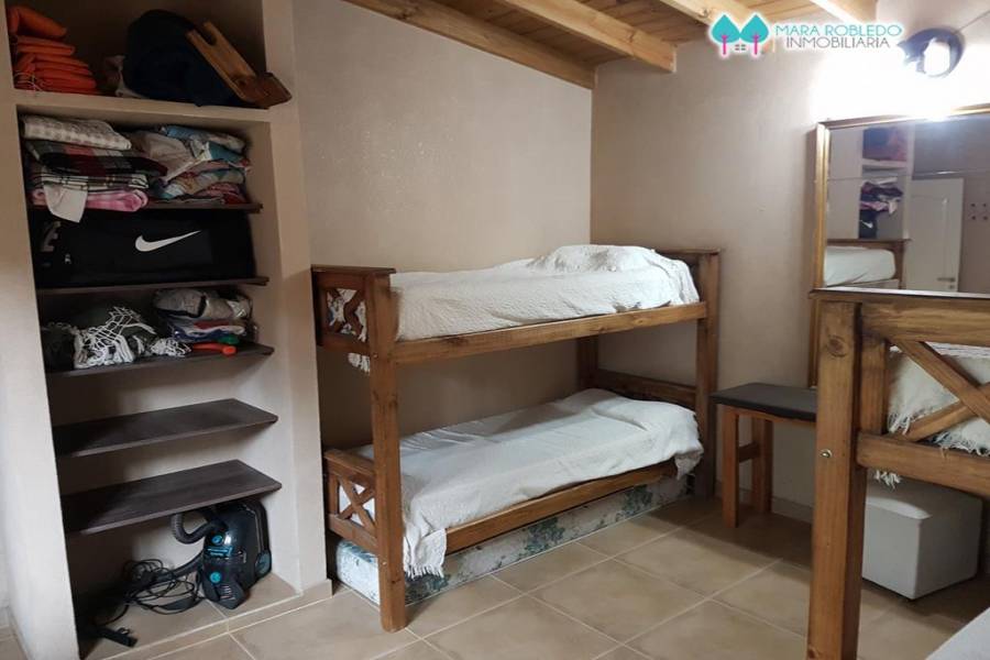 Valeria del Mar,Buenos Aires,Argentina,2 Bedrooms Bedrooms,2 BathroomsBathrooms,Casas,YANEZ PINZON,4513