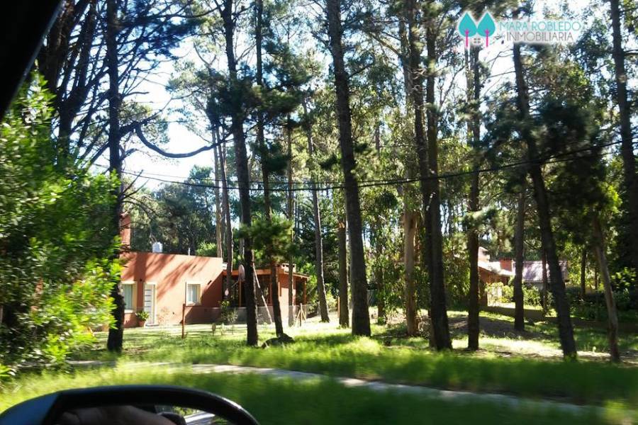 Valeria del Mar,Buenos Aires,Argentina,2 Bedrooms Bedrooms,2 BathroomsBathrooms,Casas,YANEZ PINZON,4513