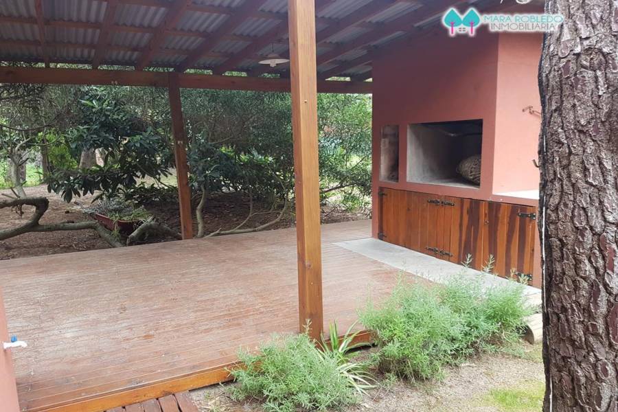 Valeria del Mar,Buenos Aires,Argentina,2 Bedrooms Bedrooms,2 BathroomsBathrooms,Casas,YANEZ PINZON,4513