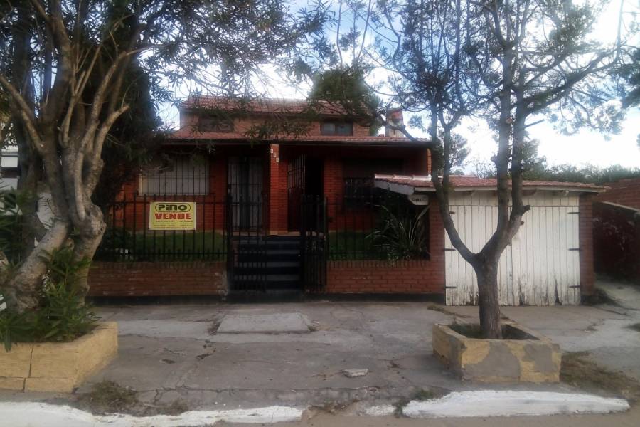 Las Toninas,Buenos Aires,Argentina,3 Bedrooms Bedrooms,3 BathroomsBathrooms,Casas,AV 40,40707