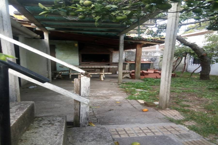 Las Toninas,Buenos Aires,Argentina,3 Bedrooms Bedrooms,3 BathroomsBathrooms,Casas,AV 40,40707