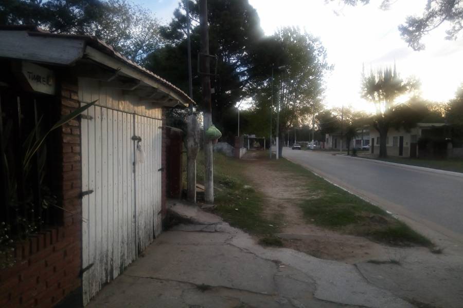 Las Toninas,Buenos Aires,Argentina,3 Bedrooms Bedrooms,3 BathroomsBathrooms,Casas,AV 40,40707