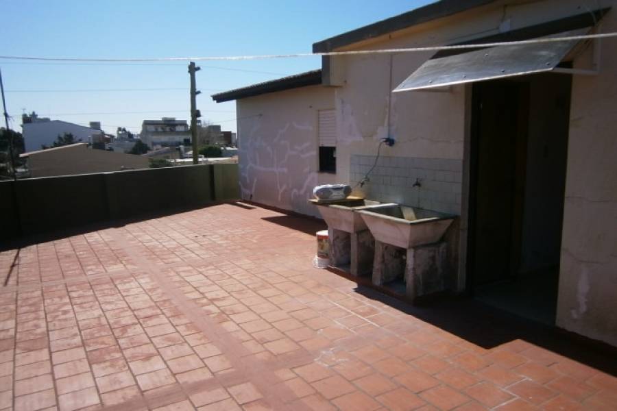 Santa Teresita,Buenos Aires,Argentina,2 Bedrooms Bedrooms,1 BañoBathrooms,Casas,2,2,40716