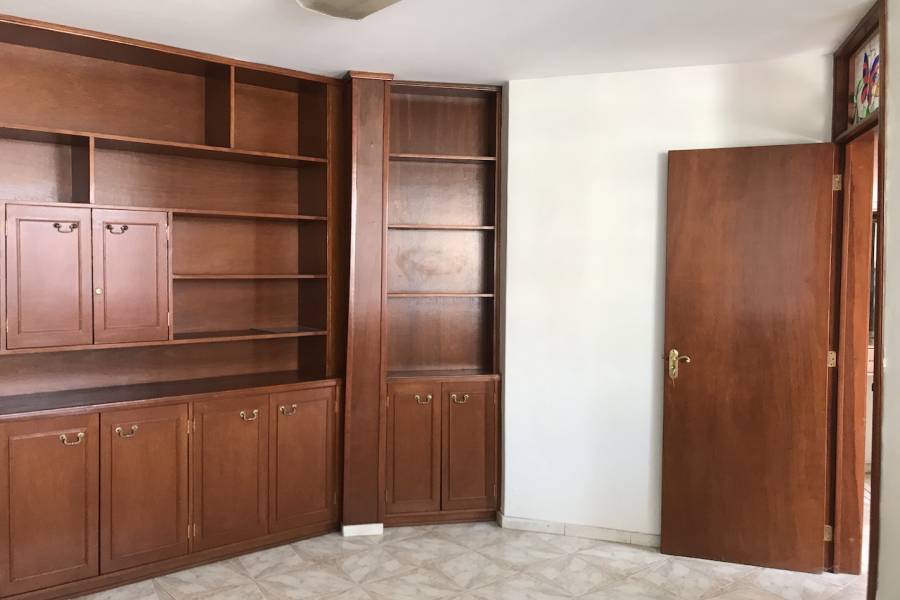 San Pedro Tlaquepaque, Jalisco, Mexico, 4 Bedrooms Bedrooms, ,2 BathroomsBathrooms,Casas,Venta,Camino Real a Colima ,2,40737