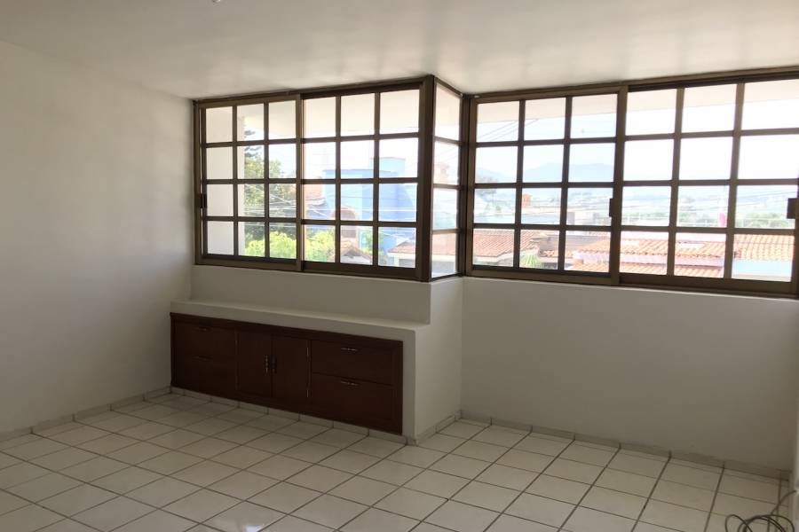 San Pedro Tlaquepaque, Jalisco, Mexico, 4 Bedrooms Bedrooms, ,2 BathroomsBathrooms,Casas,Venta,Camino Real a Colima ,2,40737