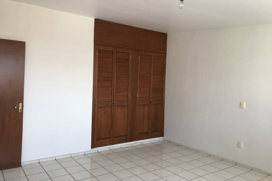 San Pedro Tlaquepaque, Jalisco, Mexico, 4 Bedrooms Bedrooms, ,2 BathroomsBathrooms,Casas,Venta,Camino Real a Colima ,2,40737