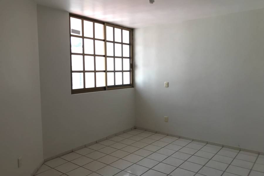 San Pedro Tlaquepaque, Jalisco, Mexico, 4 Bedrooms Bedrooms, ,2 BathroomsBathrooms,Casas,Venta,Camino Real a Colima ,2,40737