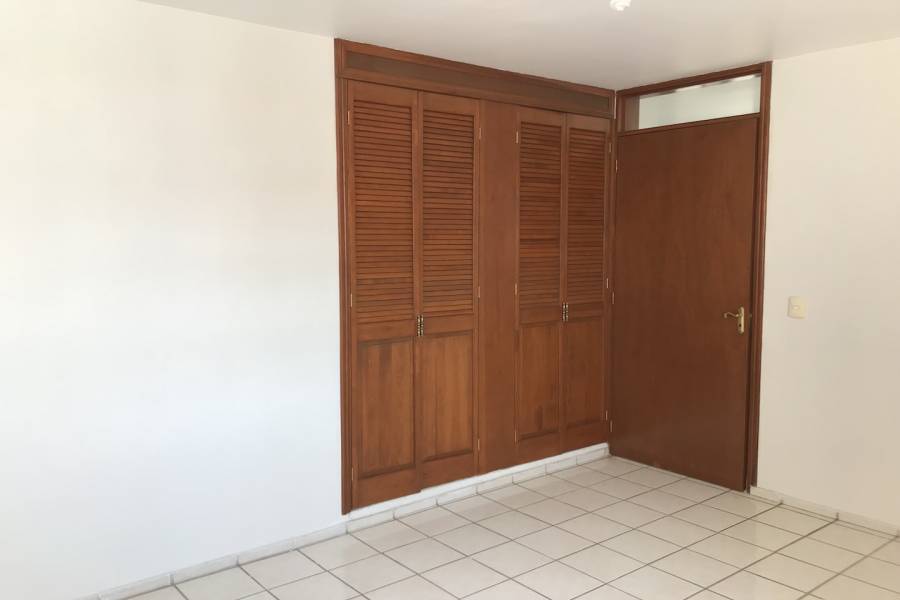 San Pedro Tlaquepaque, Jalisco, Mexico, 4 Bedrooms Bedrooms, ,2 BathroomsBathrooms,Casas,Venta,Camino Real a Colima ,2,40737