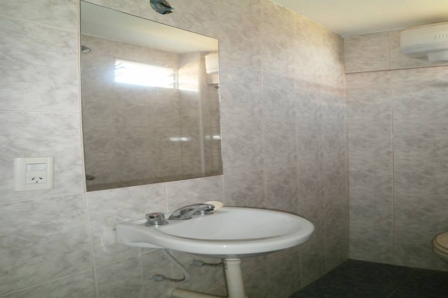 Santa Teresita, Buenos Aires, Argentina, ,2 BathroomsBathrooms,Locales,Venta,34,40748