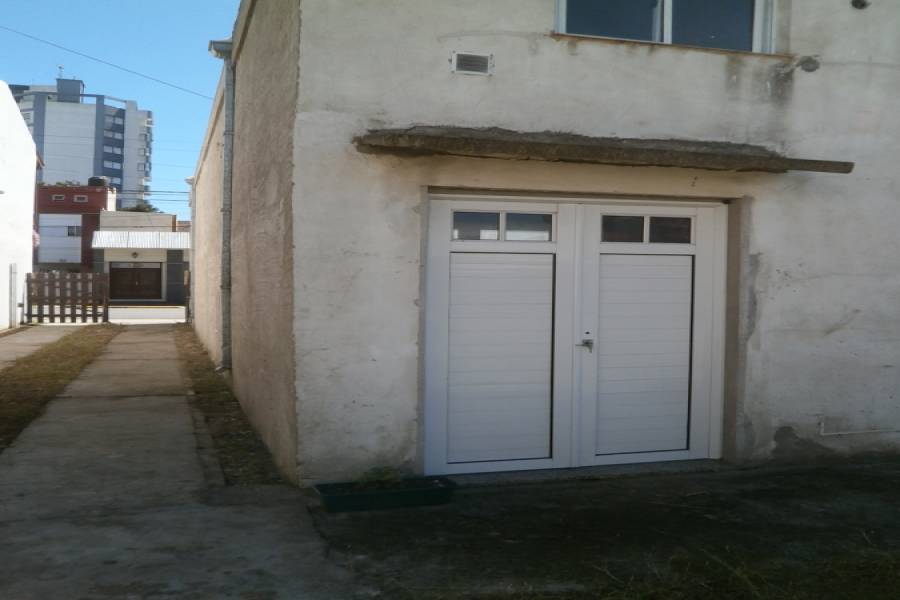 Santa Teresita, Buenos Aires, Argentina, ,2 BathroomsBathrooms,Locales,Venta,34,40748