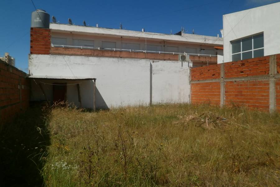 Santa Teresita, Buenos Aires, Argentina, ,2 BathroomsBathrooms,Locales,Venta,34,40748