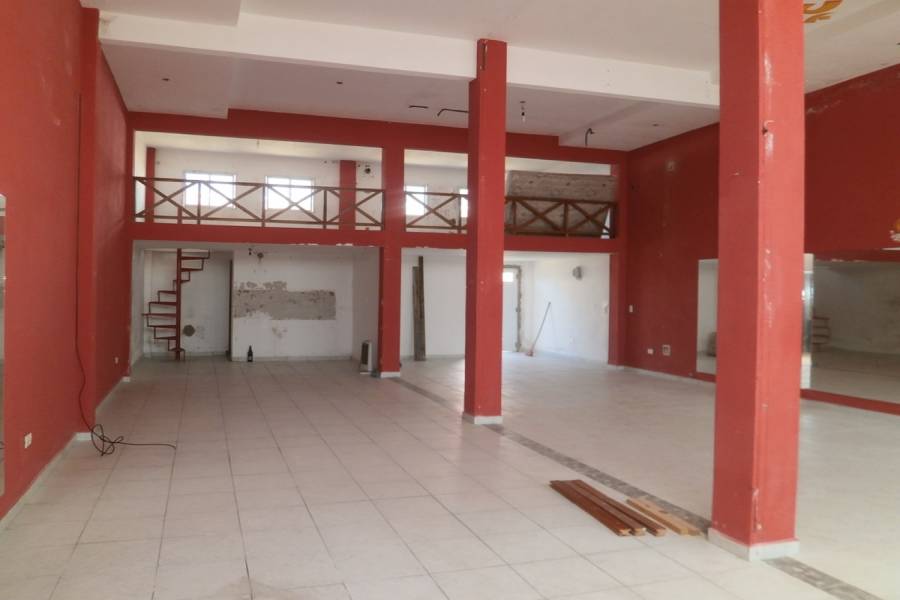 Santa Teresita, Buenos Aires, Argentina, ,2 BathroomsBathrooms,Locales,Venta,34,40748
