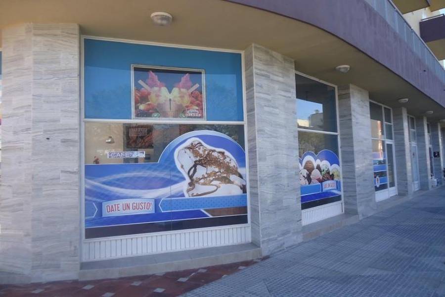 Santa Teresita, Buenos Aires, Argentina, ,Locales,Venta,31 Y 4,40759