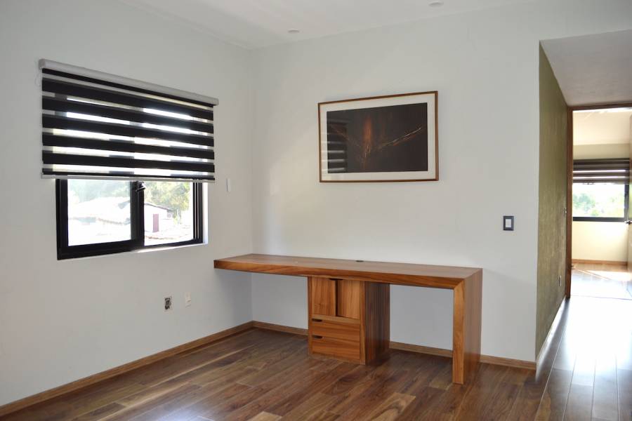 Zapopan, Jalisco, Mexico, 3 Bedrooms Bedrooms, ,5 BathroomsBathrooms,Casas,Venta,Los Robles ,40899