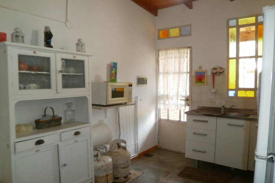 Santa Teresita, Buenos Aires, Argentina, 2 Bedrooms Bedrooms, ,2 BathroomsBathrooms,Casas,Temporario,SANTIAGO DEL ESTERO,40946