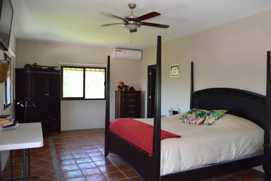 Zapopan, Jalisco, Mexico, 6 Bedrooms Bedrooms, ,5 BathroomsBathrooms,Casas,Venta,Camino a San Esteban,2,40967
