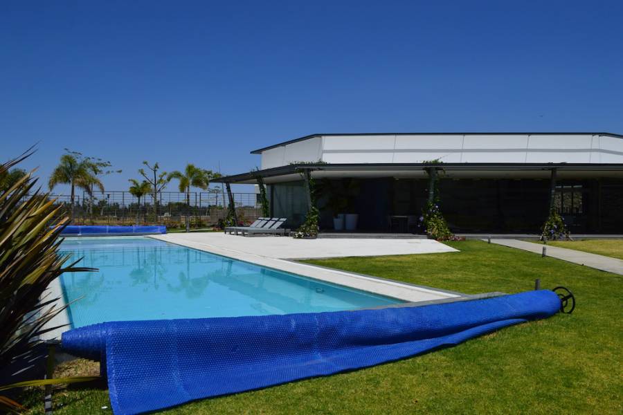 Zapopan, Jalisco, Mexico, 4 Bedrooms Bedrooms, ,5 BathroomsBathrooms,Casas,Venta,Paseo Solares,3,40973