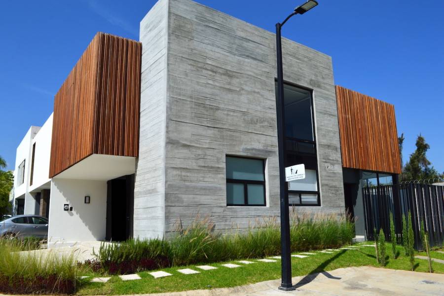 Zapopan, Jalisco, Mexico, 3 Bedrooms Bedrooms, ,4 BathroomsBathrooms,Casas,Venta,Ramón Corona ,2,40982