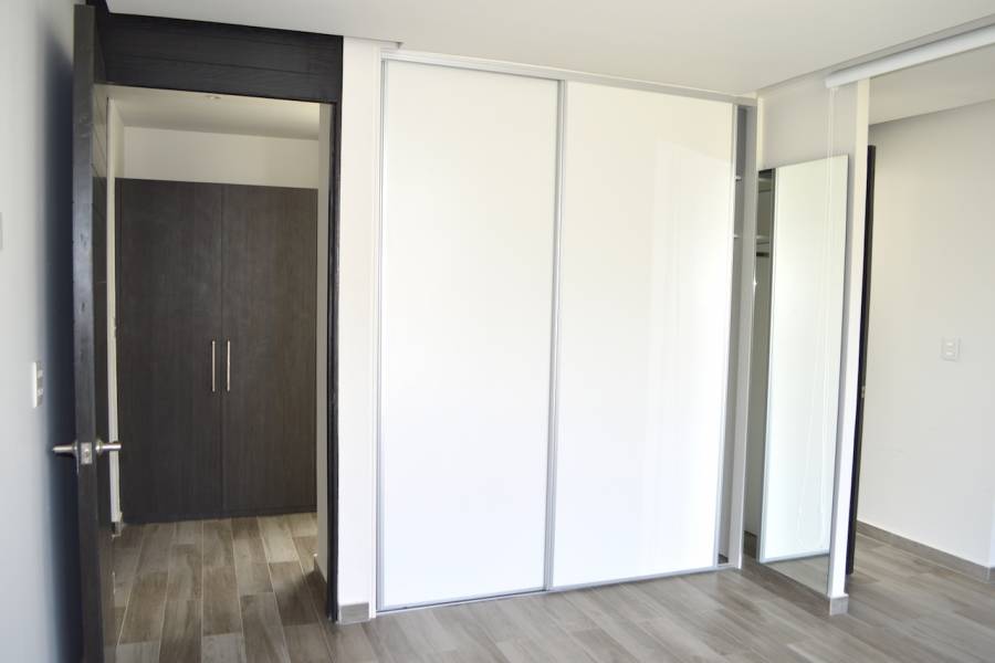 Zapopan, Jalisco, Mexico, 3 Bedrooms Bedrooms, ,4 BathroomsBathrooms,Casas,Venta,Ramón Corona ,2,40982