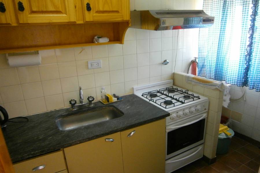 Santa Teresita, Buenos Aires, Argentina, 1 Dormitorio Bedrooms, ,1 BañoBathrooms,Apartamentos,Temporario, 39 ,40987
