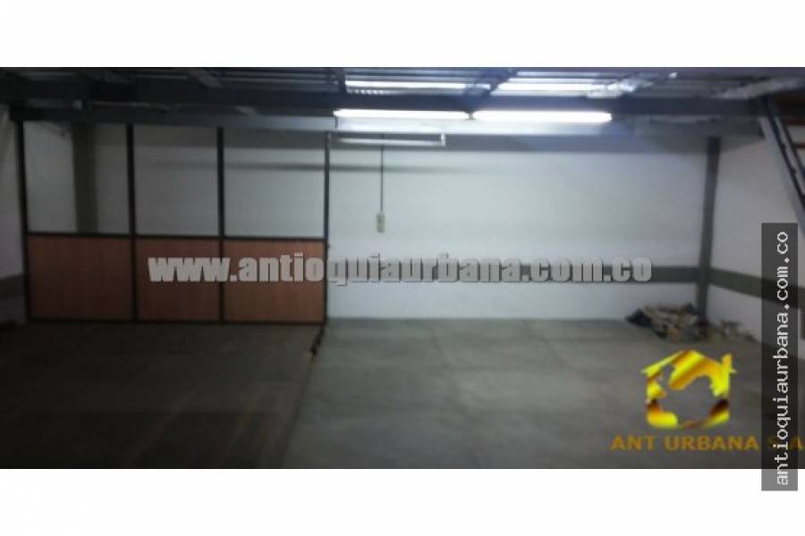 Medellin, Antioquia, Colombia, ,3 BathroomsBathrooms,Bodegas,Alquiler-Arriendo,CARRERA 65,41003