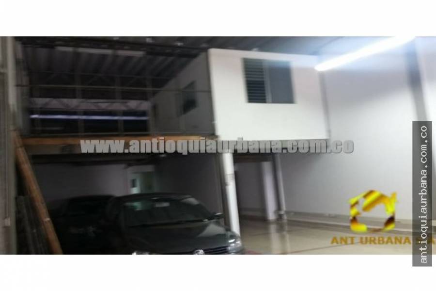 Medellin, Antioquia, Colombia, ,3 BathroomsBathrooms,Bodegas,Alquiler-Arriendo,CARRERA 65,41003