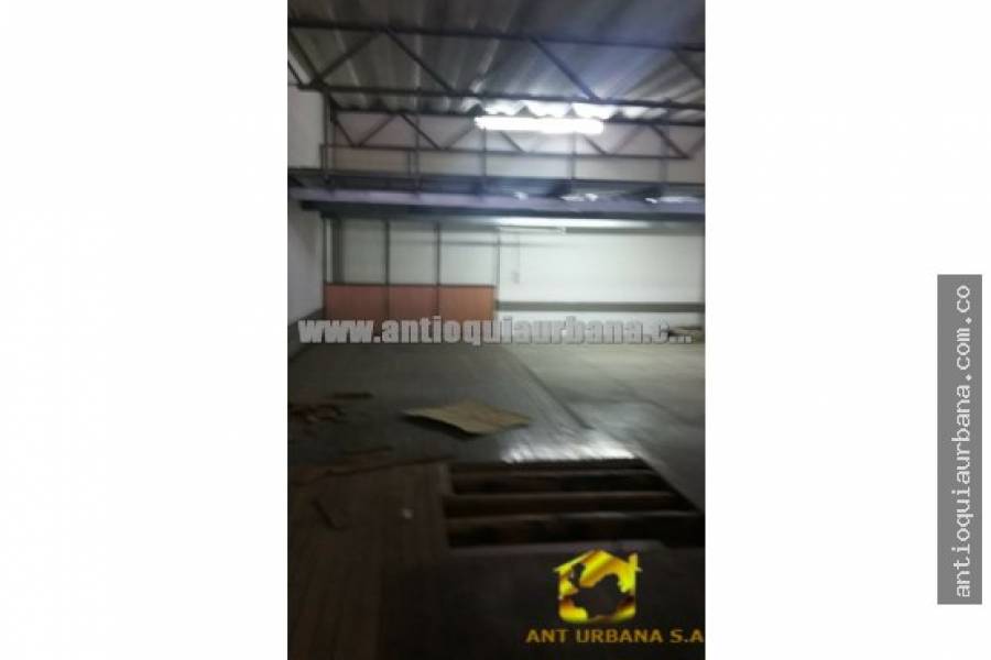 Medellin, Antioquia, Colombia, ,3 BathroomsBathrooms,Bodegas,Alquiler-Arriendo,CARRERA 65,41003